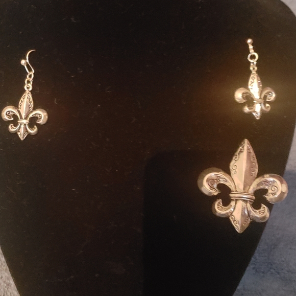 Fluer de Liz 3 PC set - Picture 4 of 4